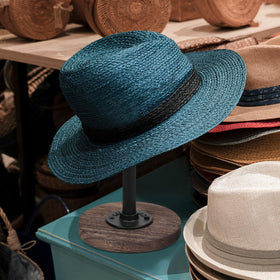 Vrietina hat and jewelry display riser for compact retail.