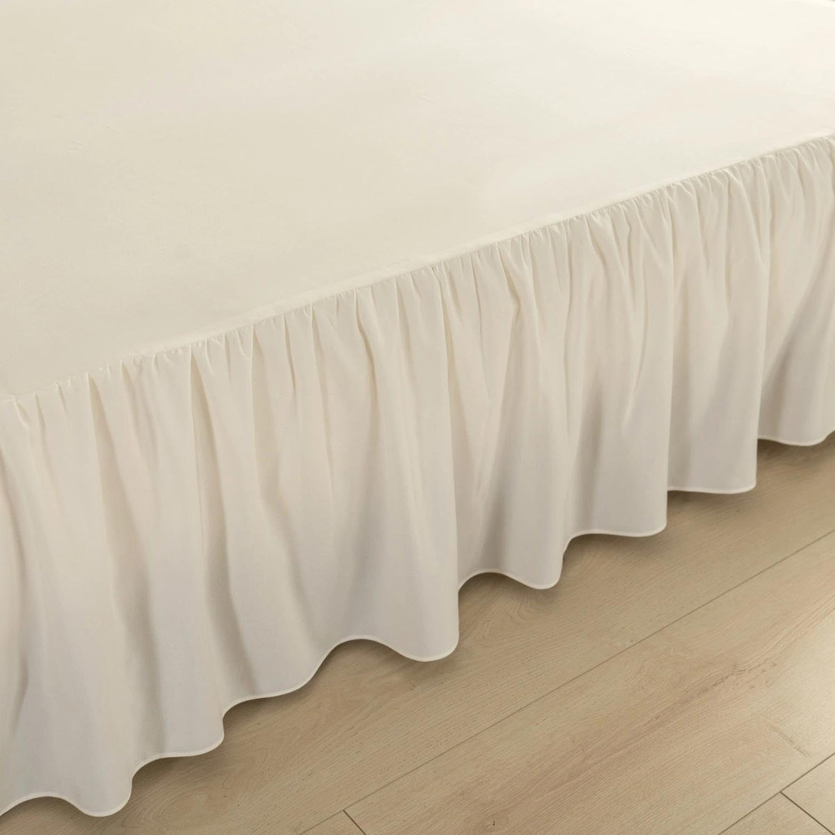 VTNXUN ivory microfiber texture emphasizing softness and durability