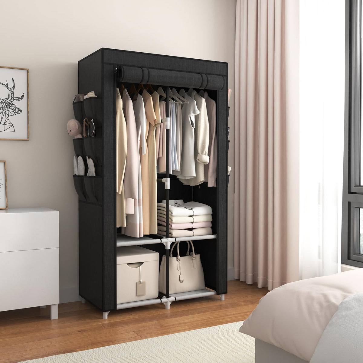 VTRIN adjustable hanging height up to 47.2 inches for versatile garments