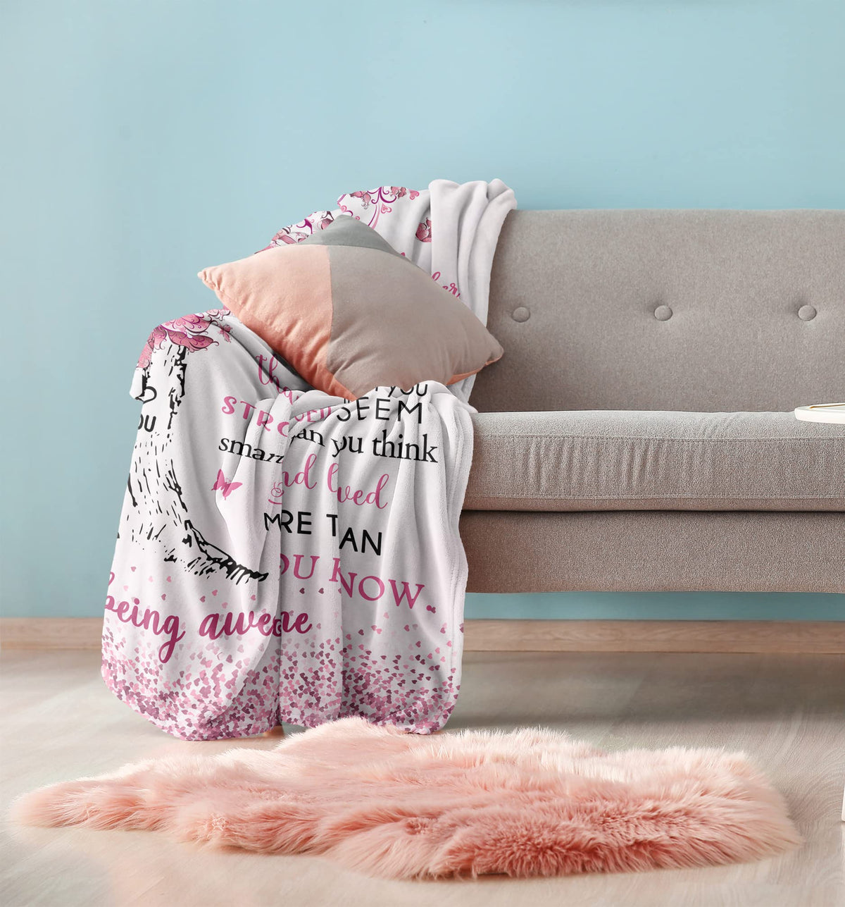 Vuinezo Sweet 16 Blanket care tag, easy wash and color retention.