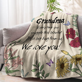 VZITSQS grandma gift wrap moment suggesting thoughtful gifting