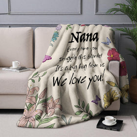 VZITSQS Mothers Day Blanket as a granddaughter gift, creating memories