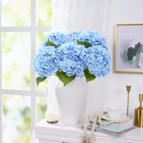 Waipfaru latex petals are washable for easy refresh and reuse.