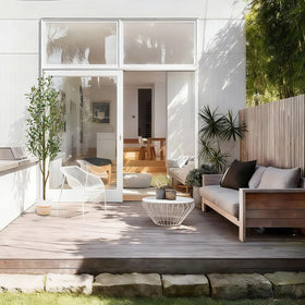 Waipfaru olive-tree assembly is quick with twist-on branches