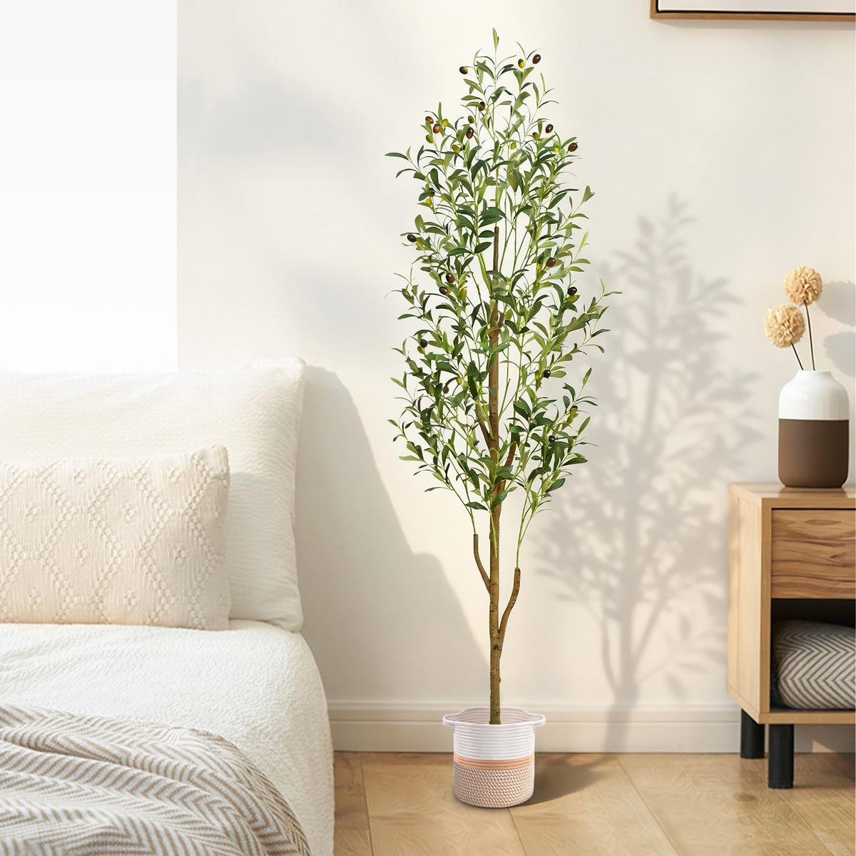 Waipfaru artificial olive-tree requires no sun or watering