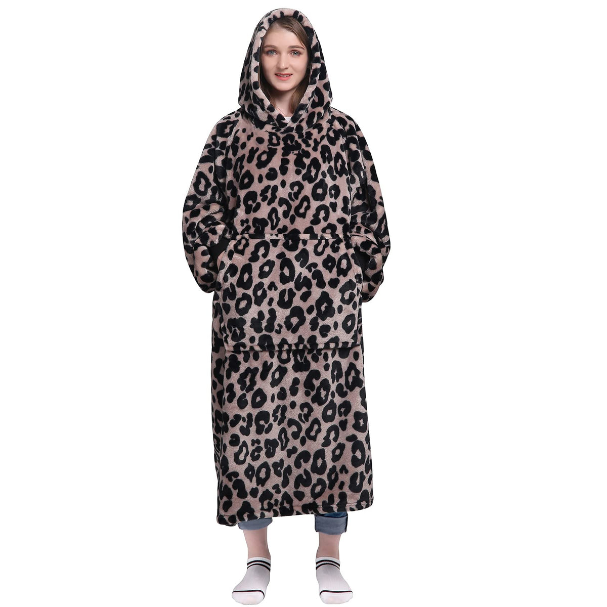 Waitu leopard wearable blanket hoodie front view delivering oversized warmth for home lounging