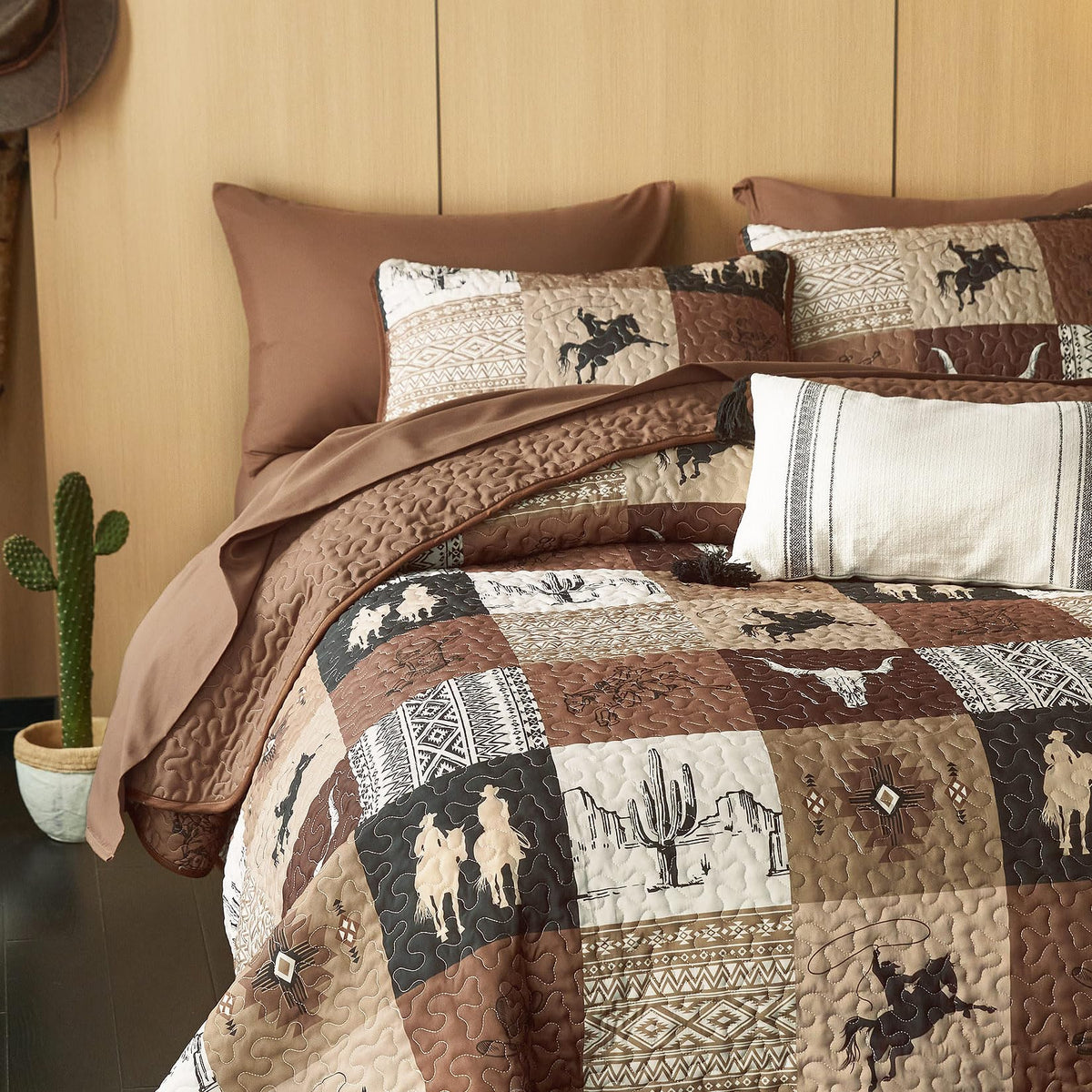 Wake In Cloud brushed microfiber provides soft, breathable warmth for everyday use