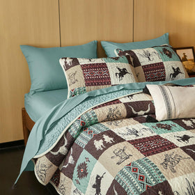 Wake In Cloud Brushed microfiber fabric delivers soft, lightweight comfort for everyday use.