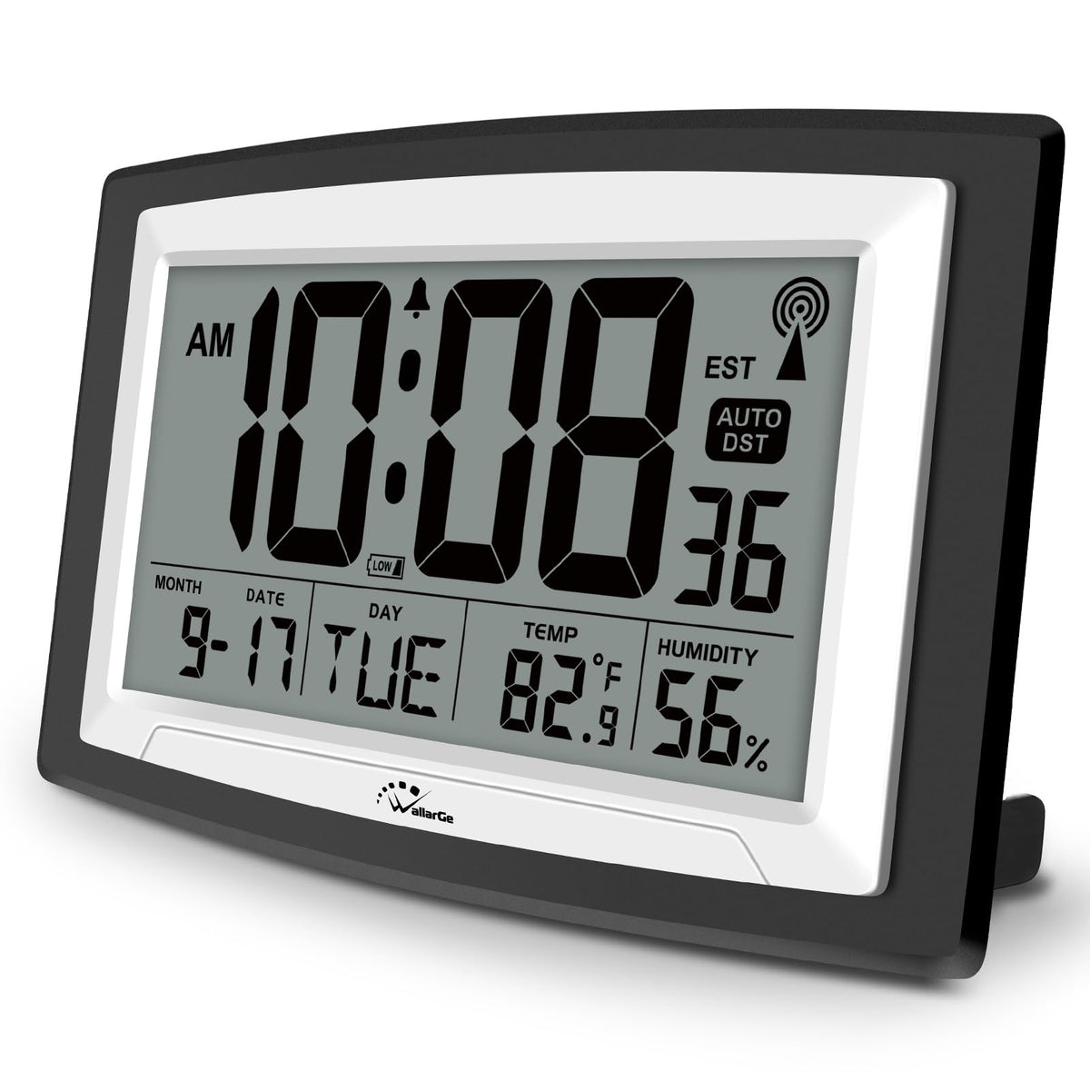 WallarGe Atomic Clock with a large-display view for easy visibility in living spaces.