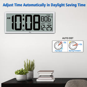 WallarGe date display integrated with time for daily planning.