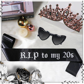 WANGDEFA black and gold theme elevates birthday party decor photos