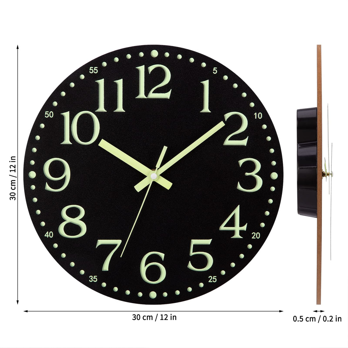 Warminn easy-read large-number clock boosts visibility from multiple angles.
