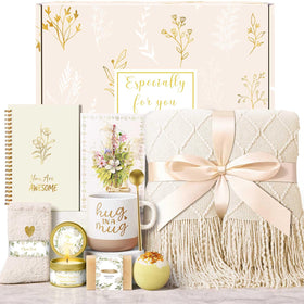 Wasocol birthday gift basket for women ready to delight on her special day.