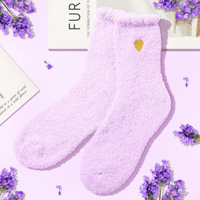 Wasocol lavender diamond-shaped soap offers a gentle cleanse with soothing scent.