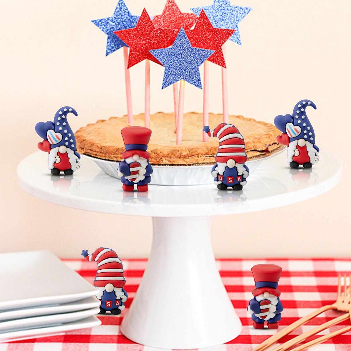 Watayo windowsill gnomes create a charming patriotic vignette.