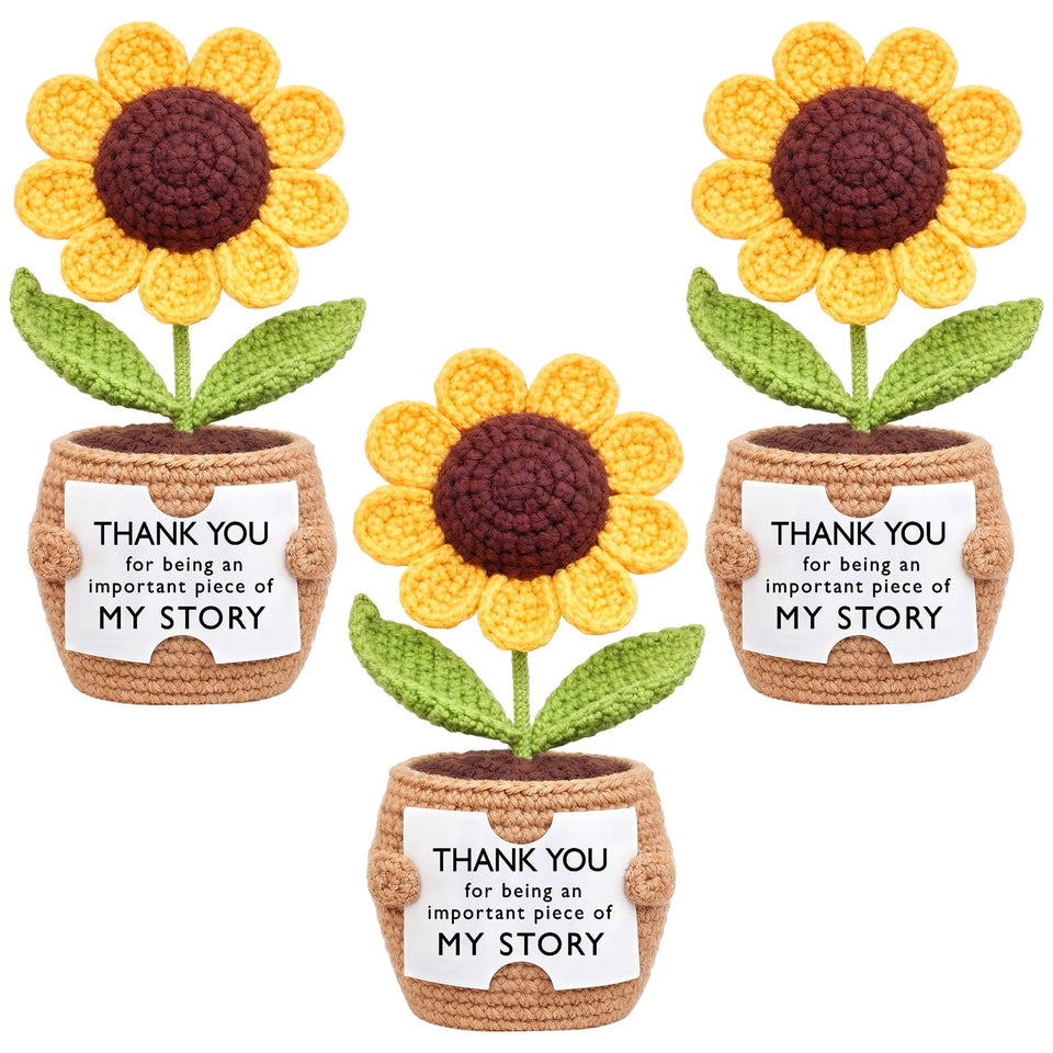 Wavwavw crochet sunflower plant 3-pack enhances desk decor with cheerful color.