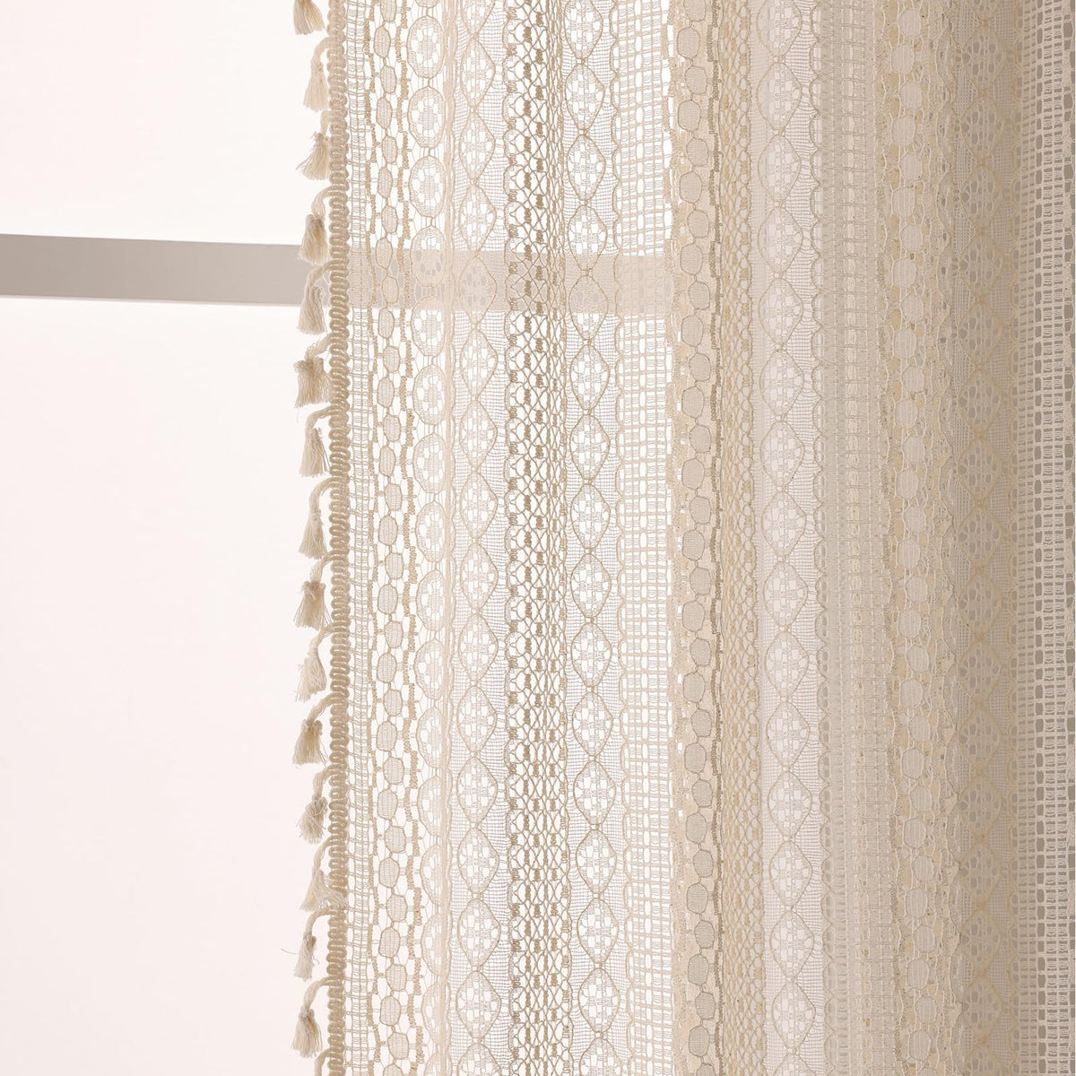 WAZZIO beige tone complements farmhouse, coastal, or modern decors.