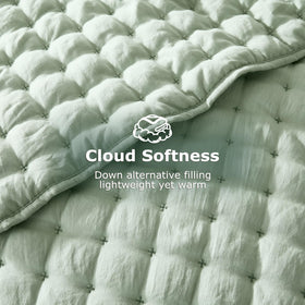 WDCOZY 150gsm down alternative filling offers cloud like warmth