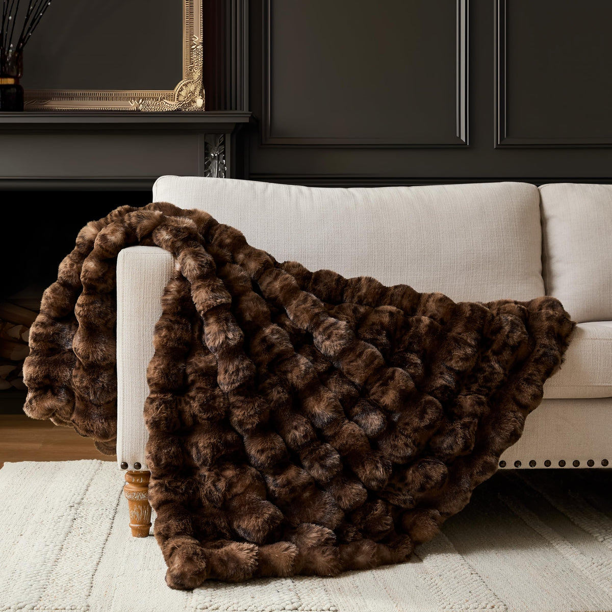 WDCOZY cheetah leopard bubble blanket in chocolate brown, plush warmth for chilly evenings