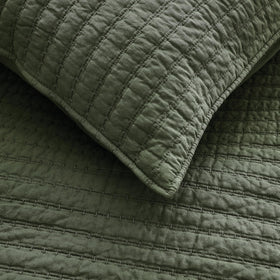 WDCOZY cotton gauze close-up highlights soft, breathable fabric and pre-washed feel.