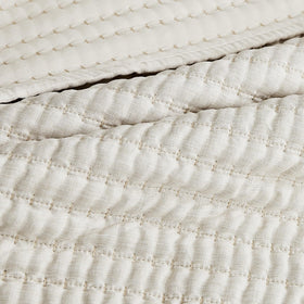 WDCOZY machine-washable quilt maintains softness after many washes