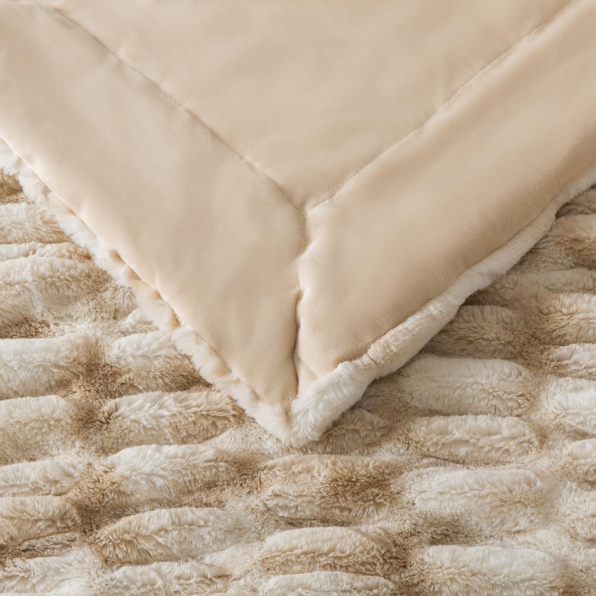 wdcozy plush weight enhances relaxation during movie nights and chilly days