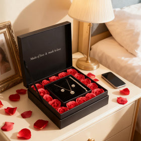 WDS WONDROUS preserved rose earrings add a sparkling touch