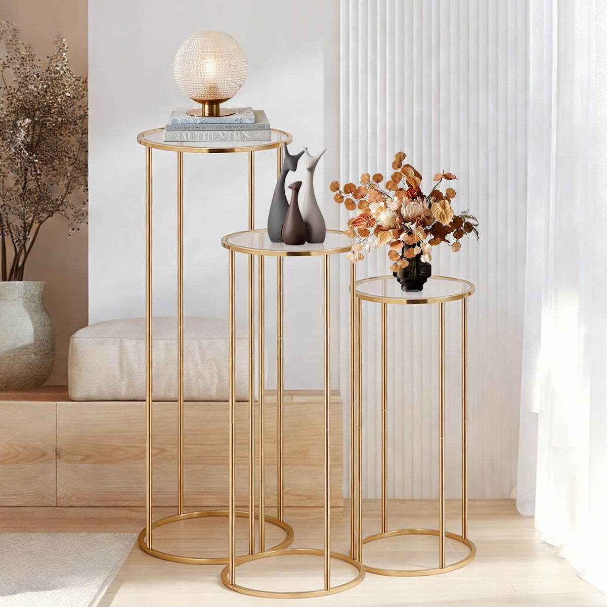 WEITANKG gold cylinder stand flower-pot display supports heavy arrangements.