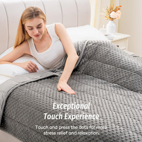 Bubble texture pattern on Wemore blanket for calming touch
