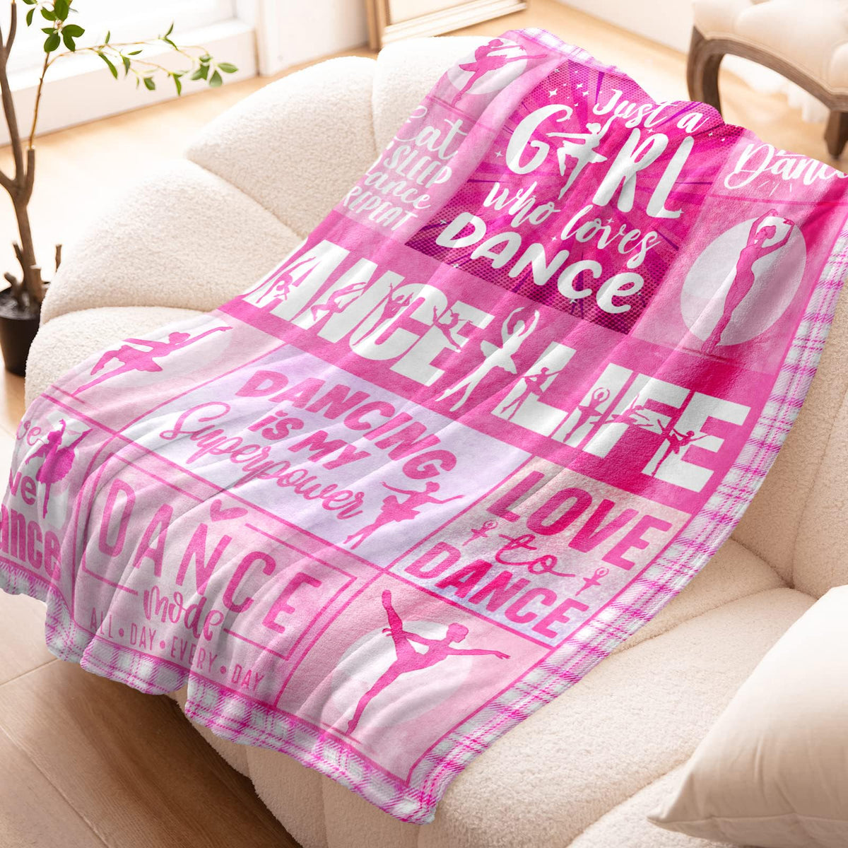 Weropther dance blanket for teens offers recital-night warmth and comfort.
