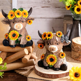 Wesiti sunflowers and Highland cows create warm farmhouse ambience.
