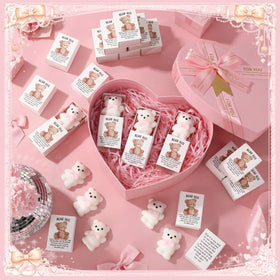 Wettarn gift packaging with raffia bow setup for presentable gifting.