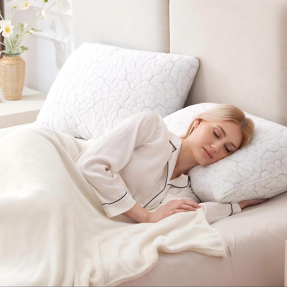 WGAKCED shredded memory foam fill demonstrates adjustable support