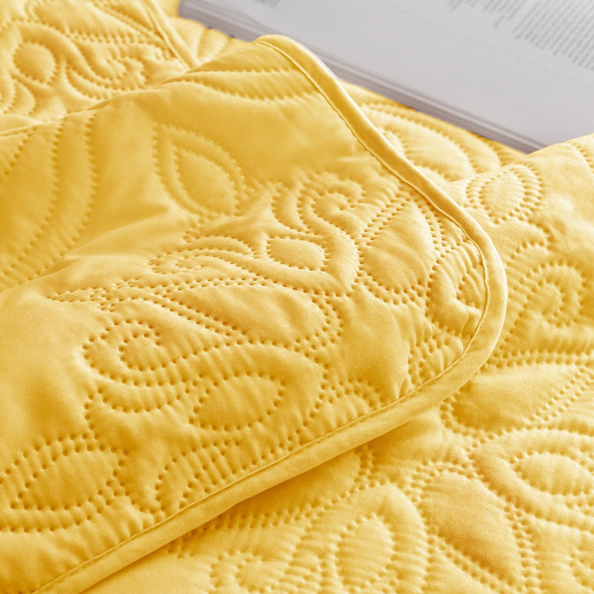 Whale Flotilla easy-care quilt is machine washable for quick maintenance.