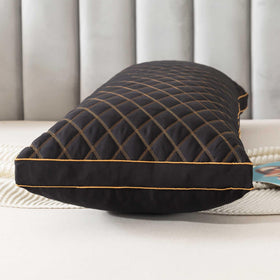 WhatsBedding memory foam body pillow side-sleeping supports spinal alignment and comfort.