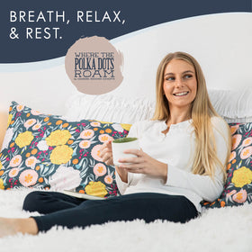Where The Polka Dots Roam fitted sheet with 360-degree elastic stays put.
