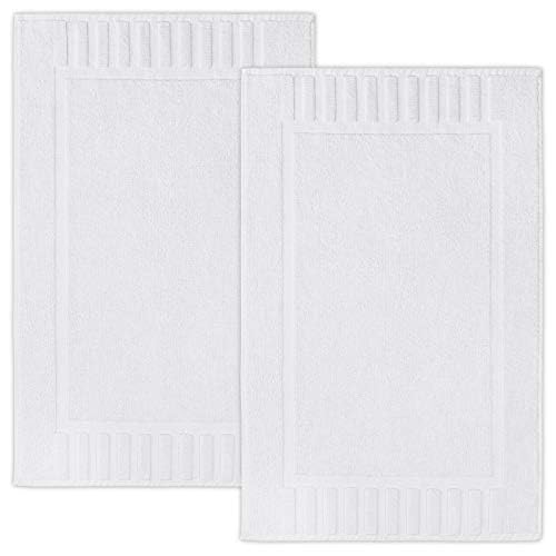 White Classic bath mat absorbent cotton for quick-dry bathroom comfort.