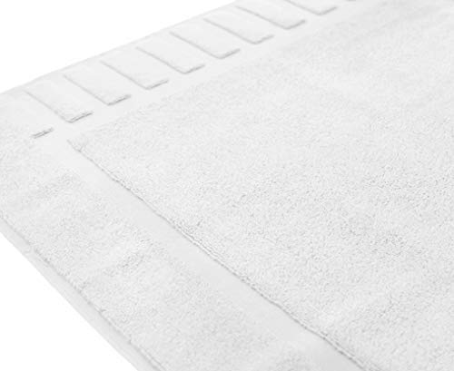 White Classic luxury bath mat 20x30 inches for generous coverage.