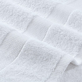 White Classic towels ready for machine washing and easy care