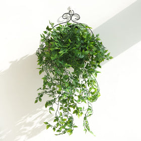 Whonline waterproof, fade-resistant leaves stay vibrant with simple dusting.