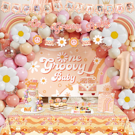 WHYMEO Groovy Monthly photo banner helps capture precious moments