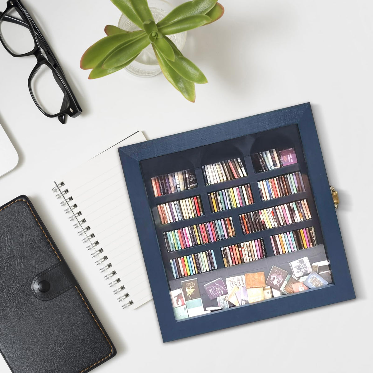 WifePro durable decor piece blends style with everyday display and use.
