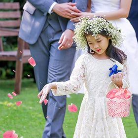 Willbond kid-friendly basket carried by child in garden play