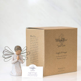 Willow Tree Angel of Prayer hand-painted resin detail, crafted by Susan Lordi.