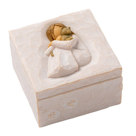 Willow Tree Comfort Box lid bas-relief of a girl with a cat, a touching keepsake detail.