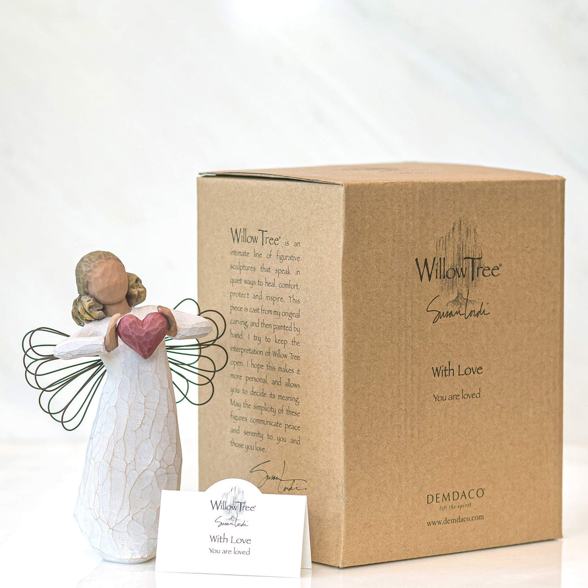 Willow Tree gift-ready packaging makes gifting simple on special occasions.