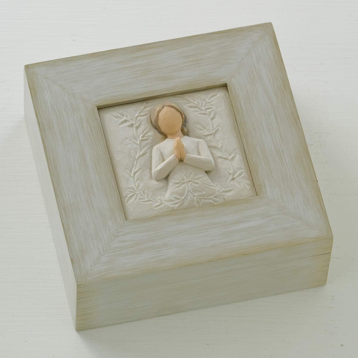 Willow Tree hand-painted cream memory box showcases bas-relief carving for keepsakes.