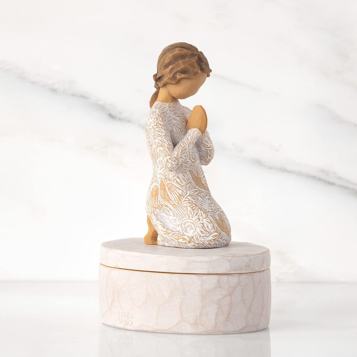 Willow Tree lid-top figure conveys calm and meditation vibes.