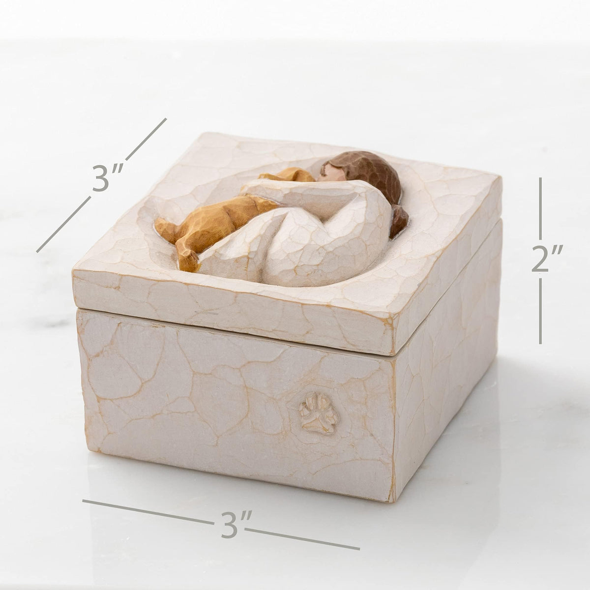 Willow Tree True lid carving detail with seated cream-dress figure.