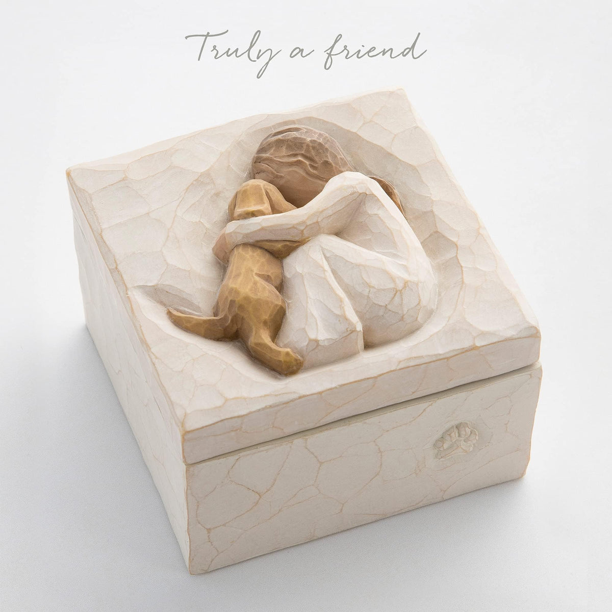 Willow Tree True yellow dog lid detail adds playful charm.
